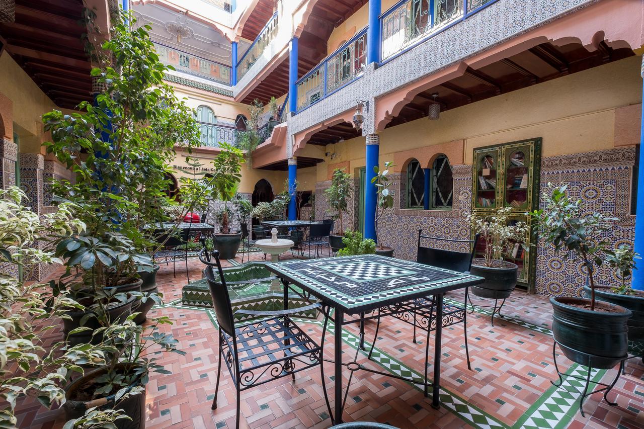 Palace Hotel 2*