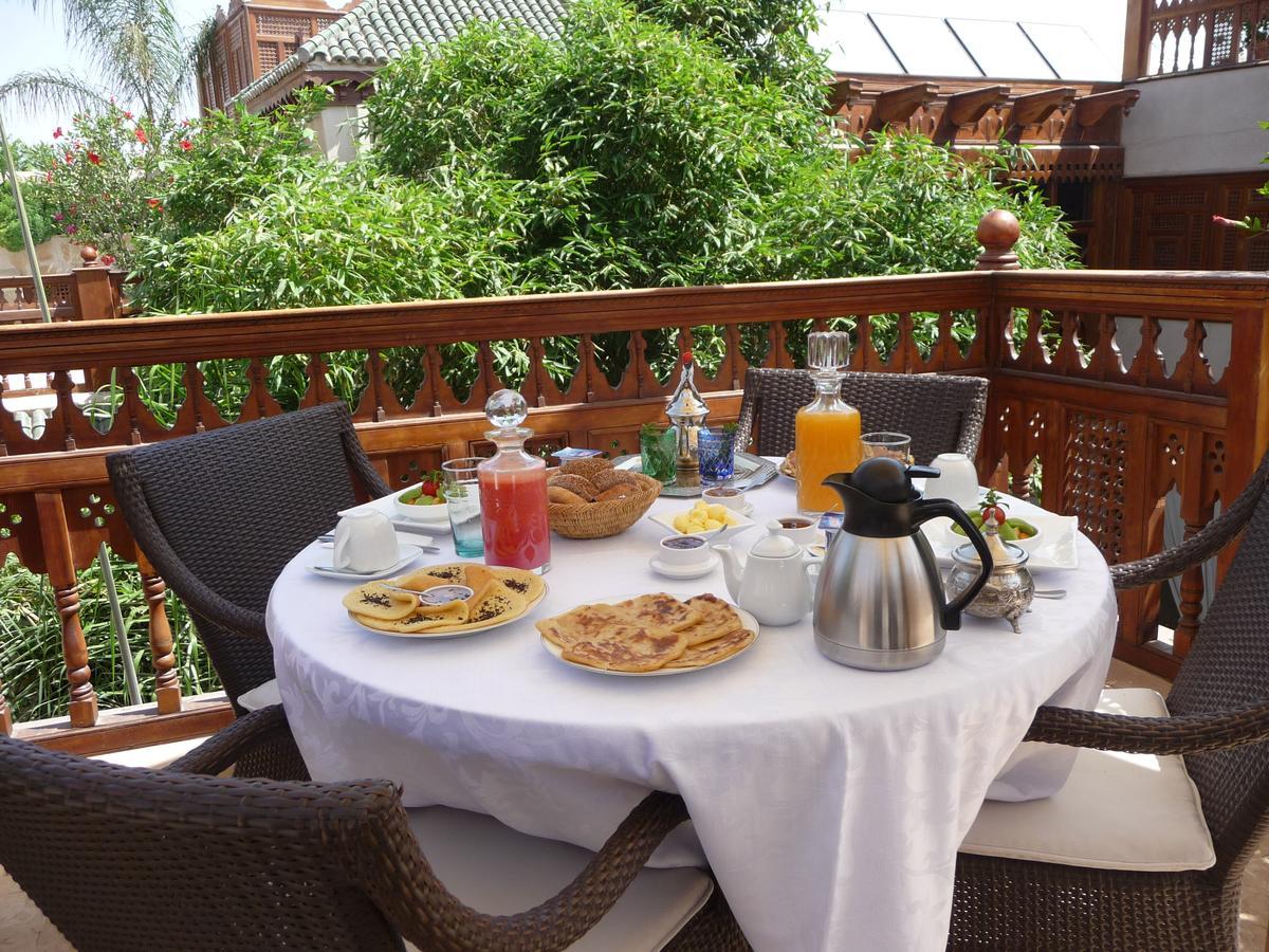 Riad Flam &