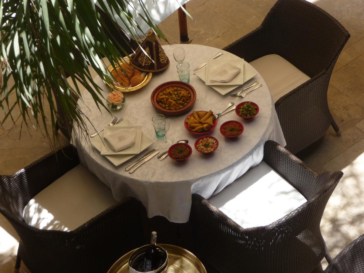 Riad Flam &
