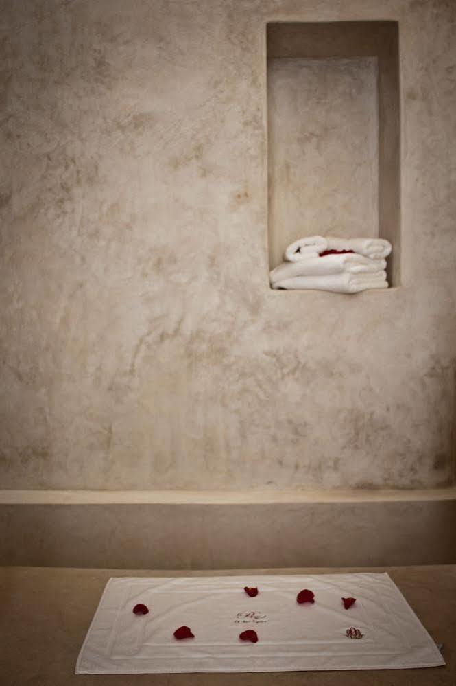 Riad Des Eaux Et Des Epices 2*