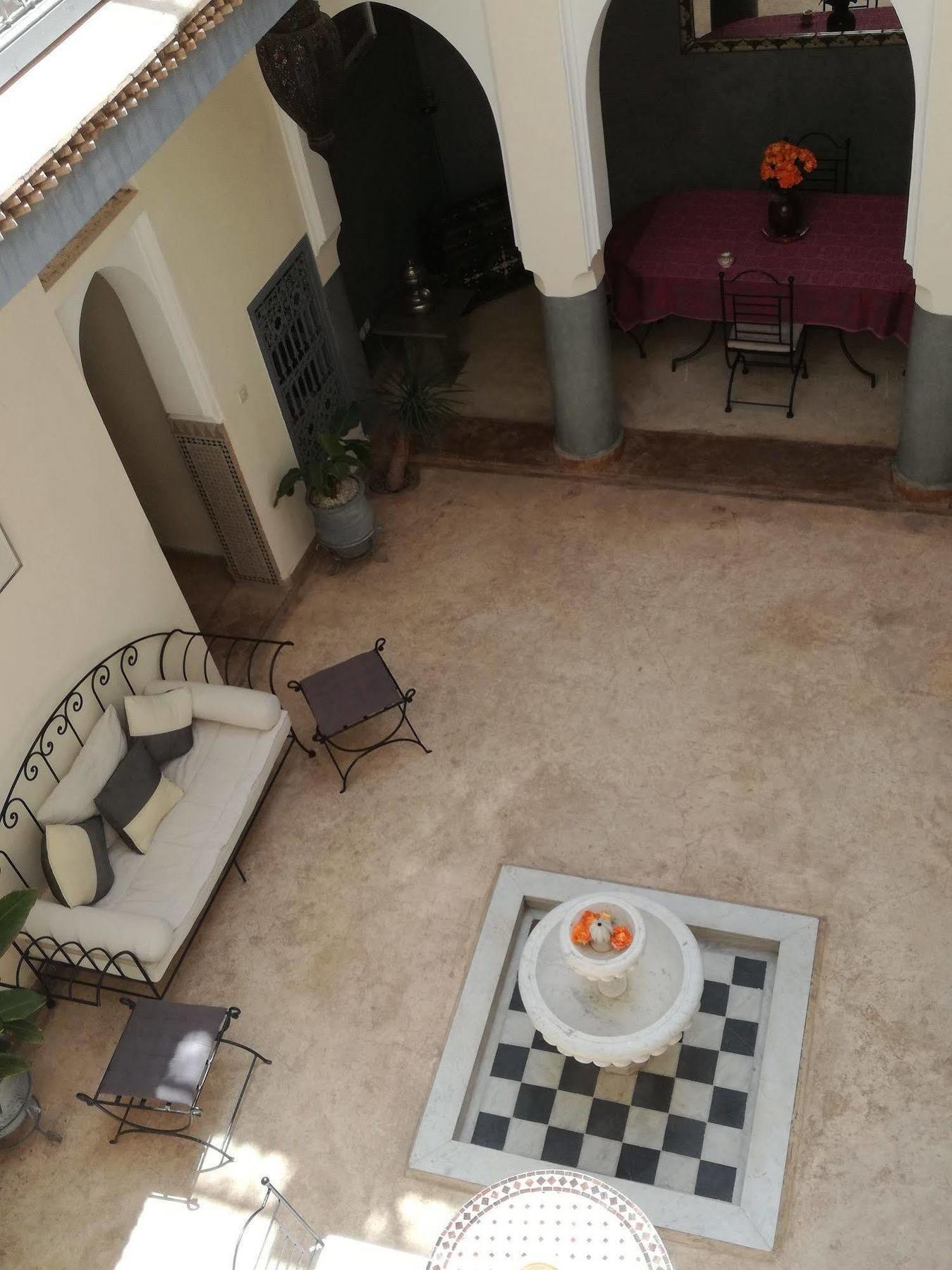 Des Epices Riad