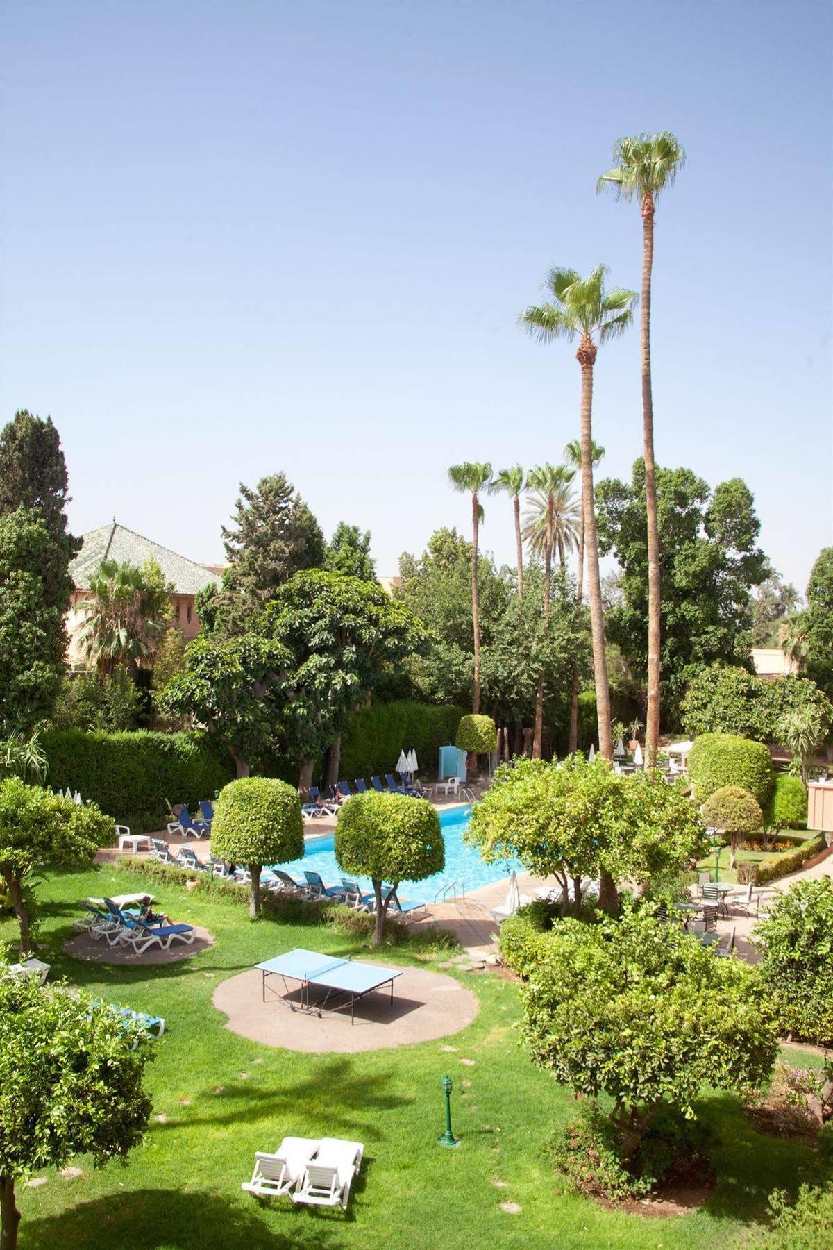 Chems Hotel
