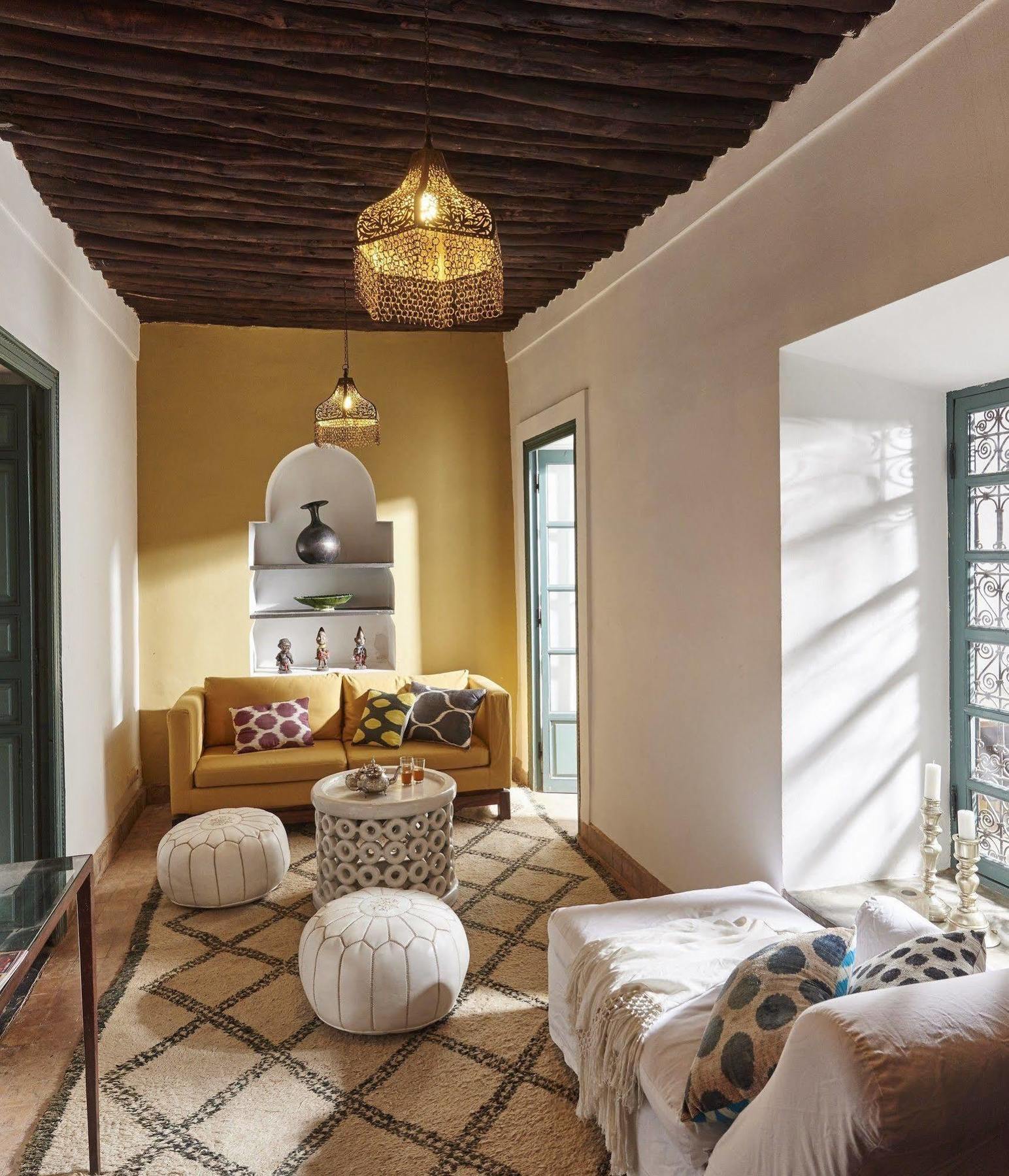 Ryad Dyor Riad