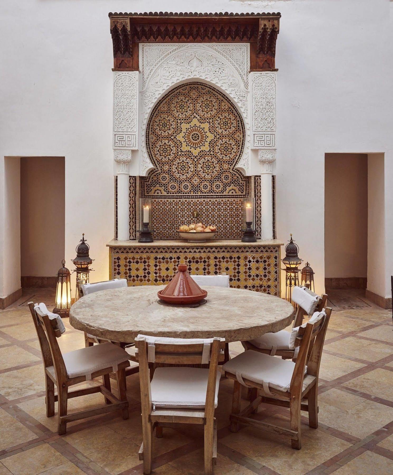Ryad Dyor Riad