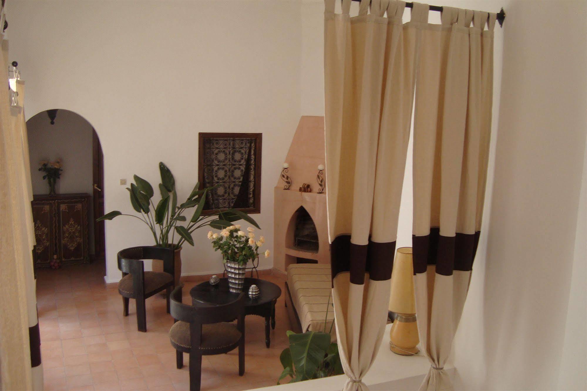 Riad Noor Charana