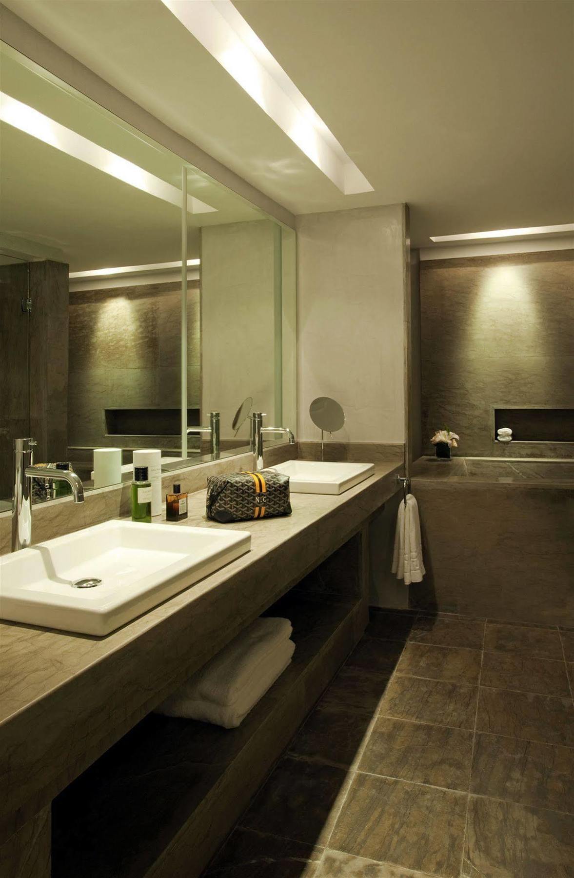 Bed & Breakfast Crystal 5*