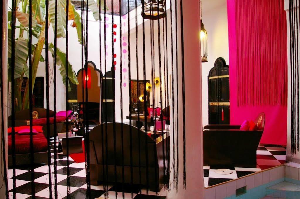 Nejma Lounge 3*