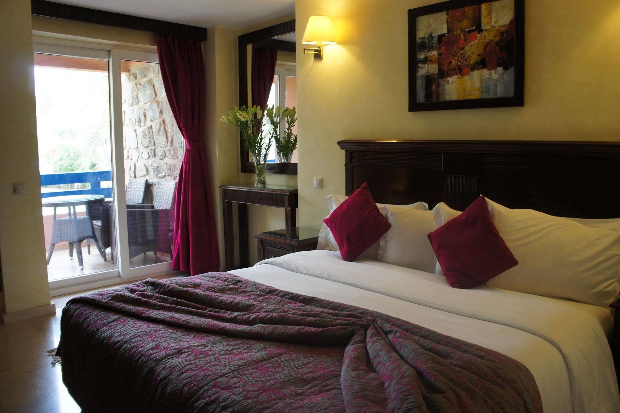 Hotel Kennedy Hospitality 4*
