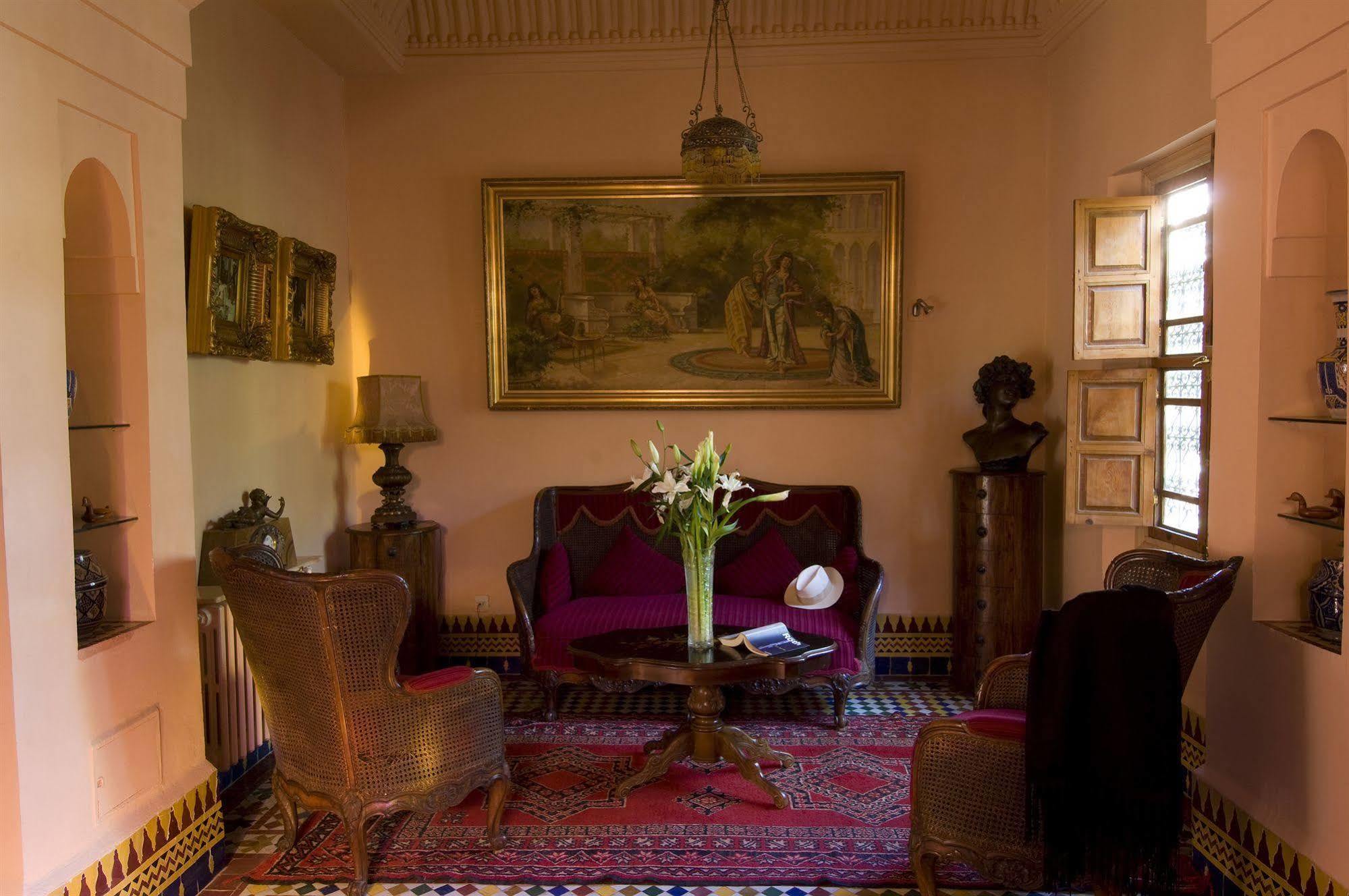 Dar Ayniwen Garden Hotel&bird Zoo