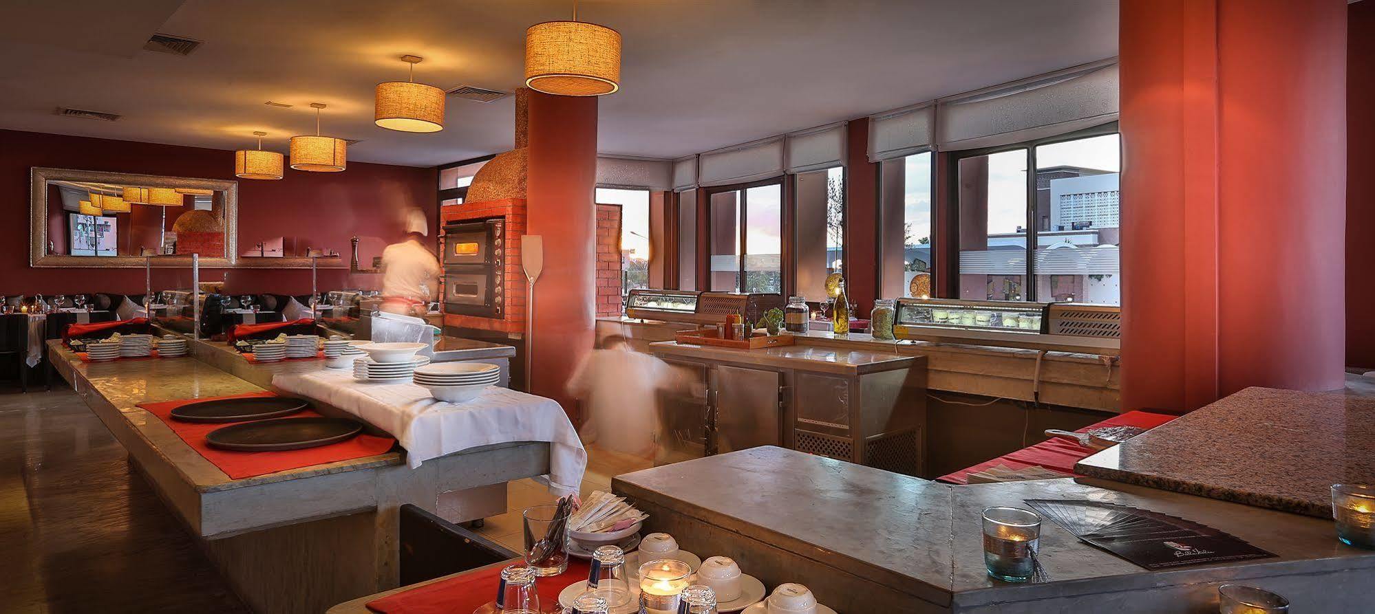 Hotel Grand Plaza Marrakech 4*