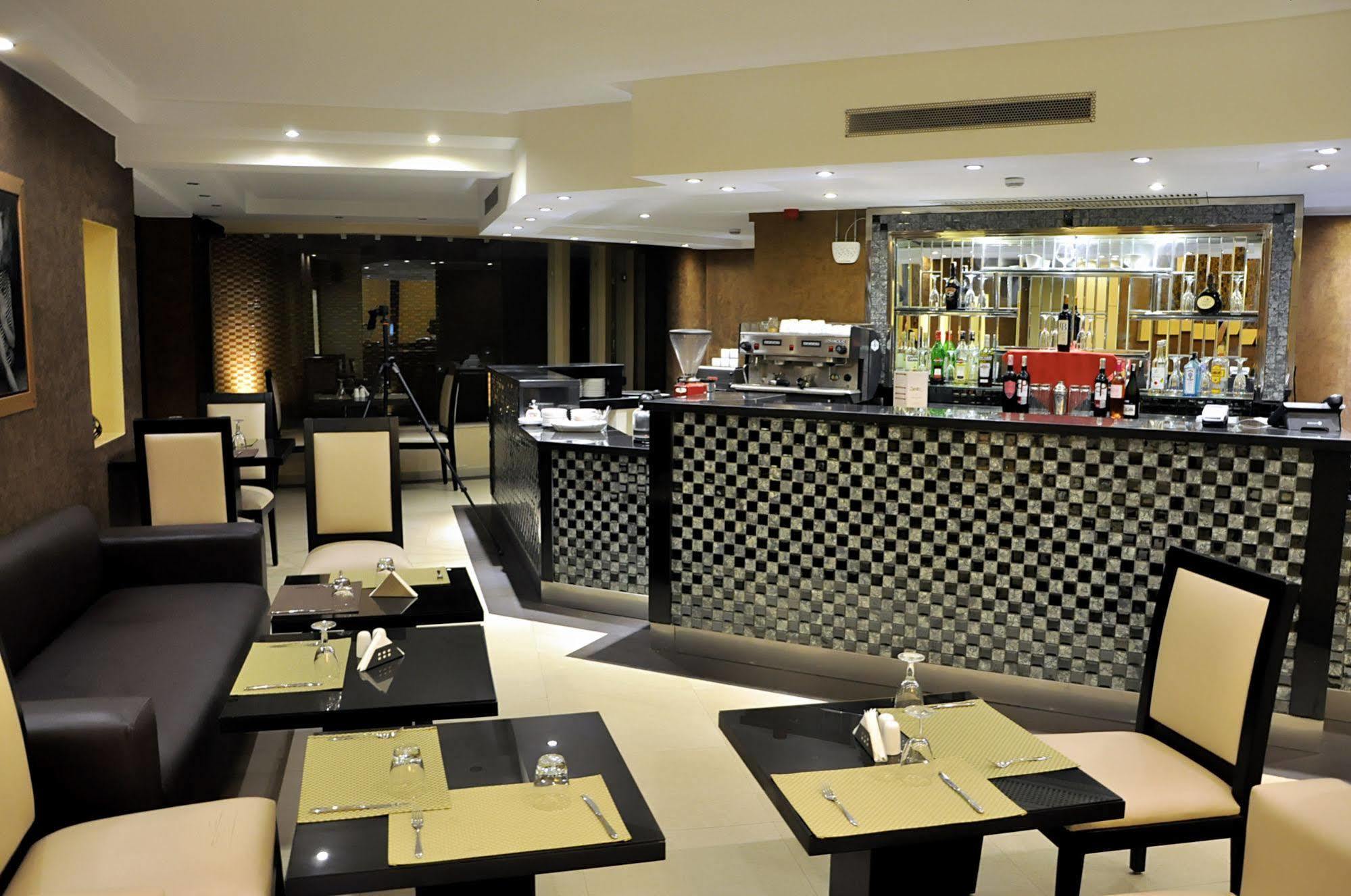 Tempoo Marrakech City Centre Adults Only