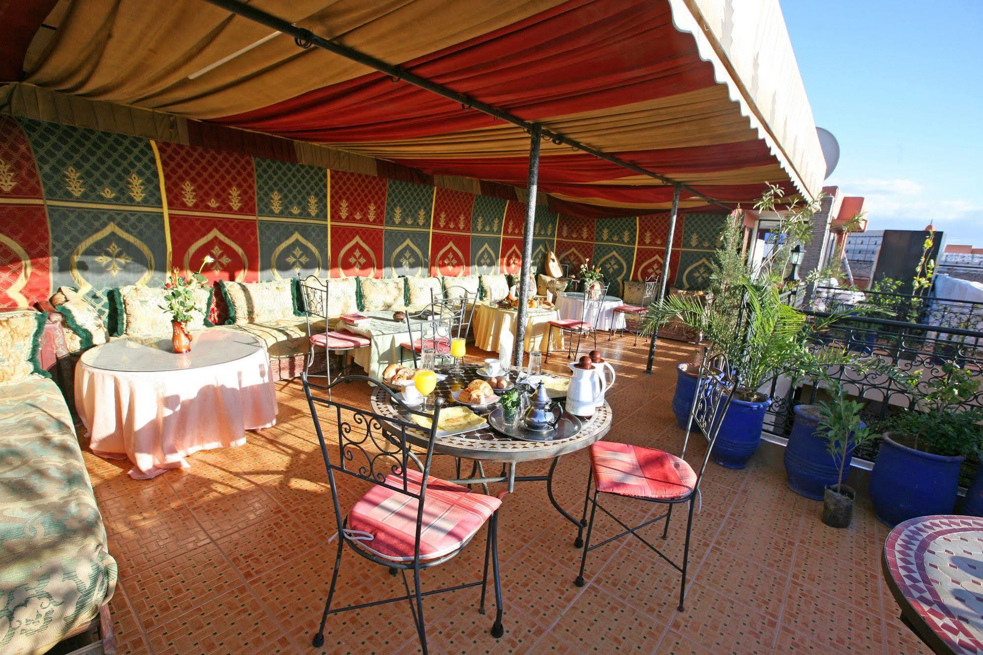 Riad Taghazoute 3*