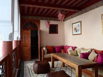 Euphorbe Riad 3*