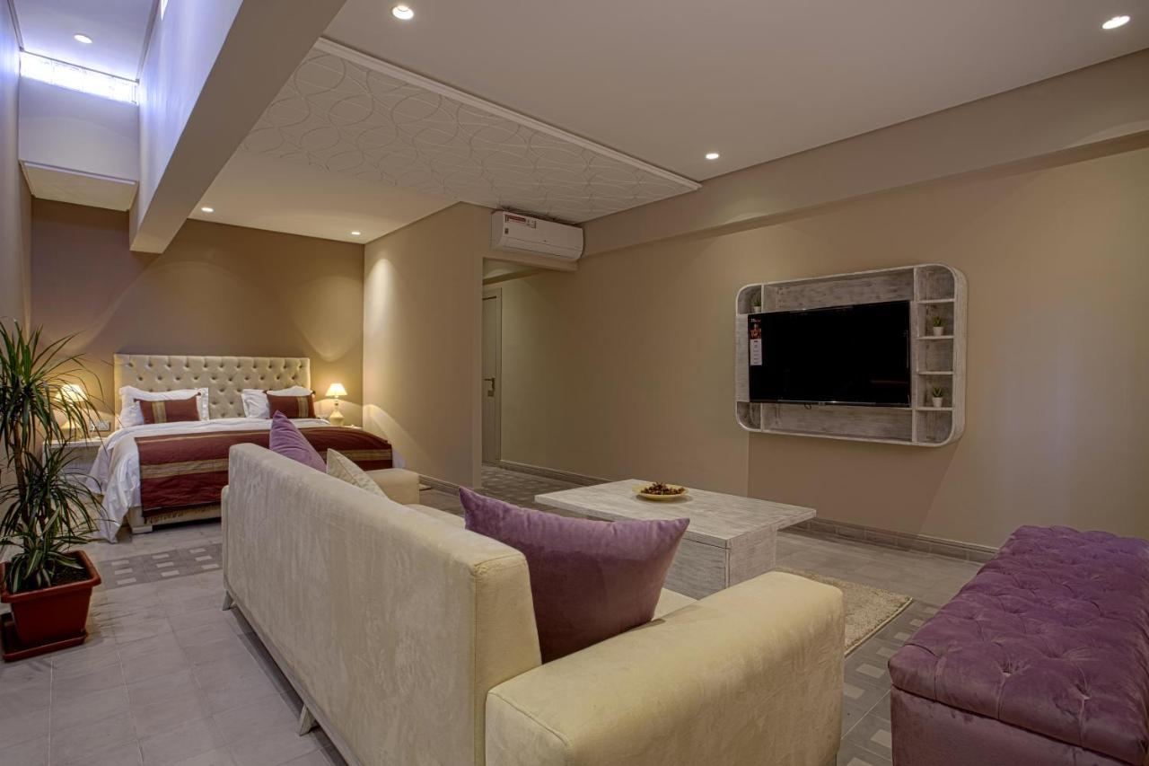 Medina Aparthotel 2*