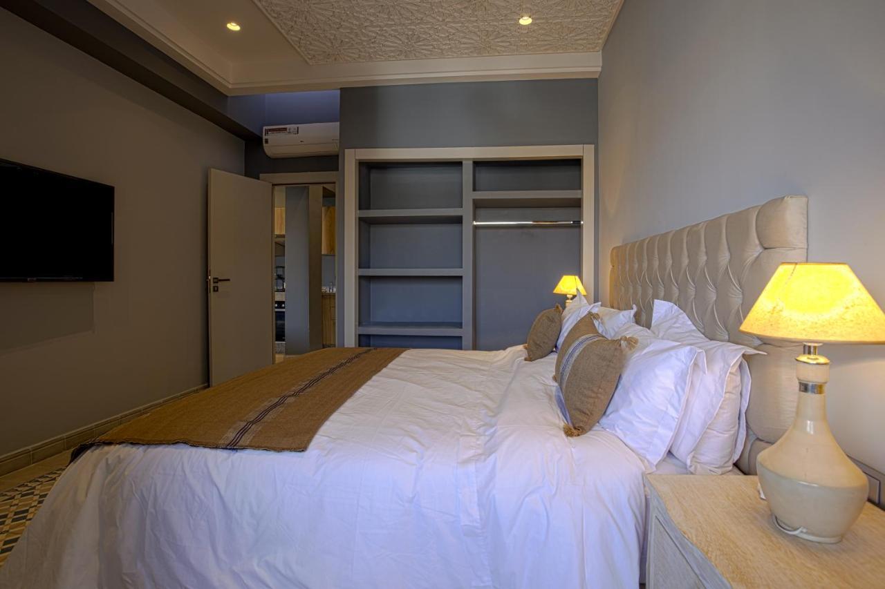 Medina Aparthotel 2*