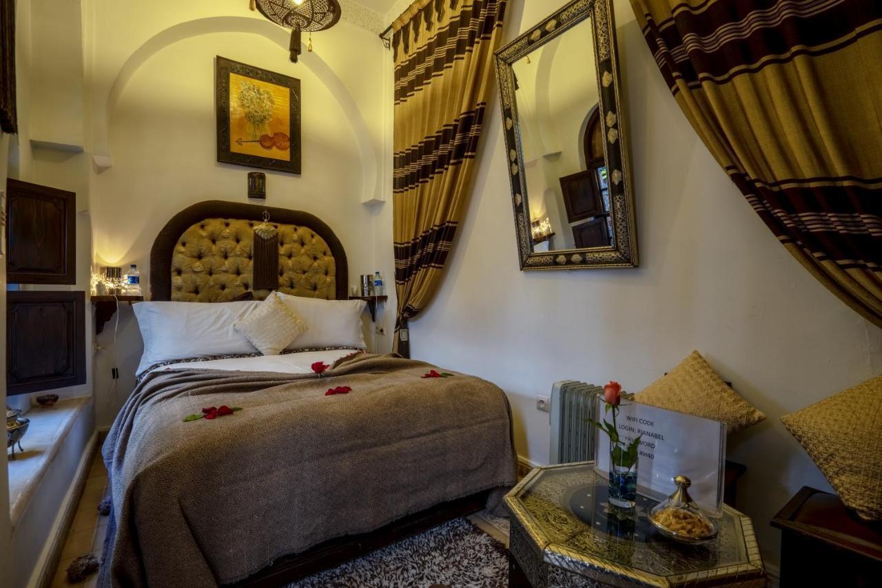 Anabel Couette-café 4*