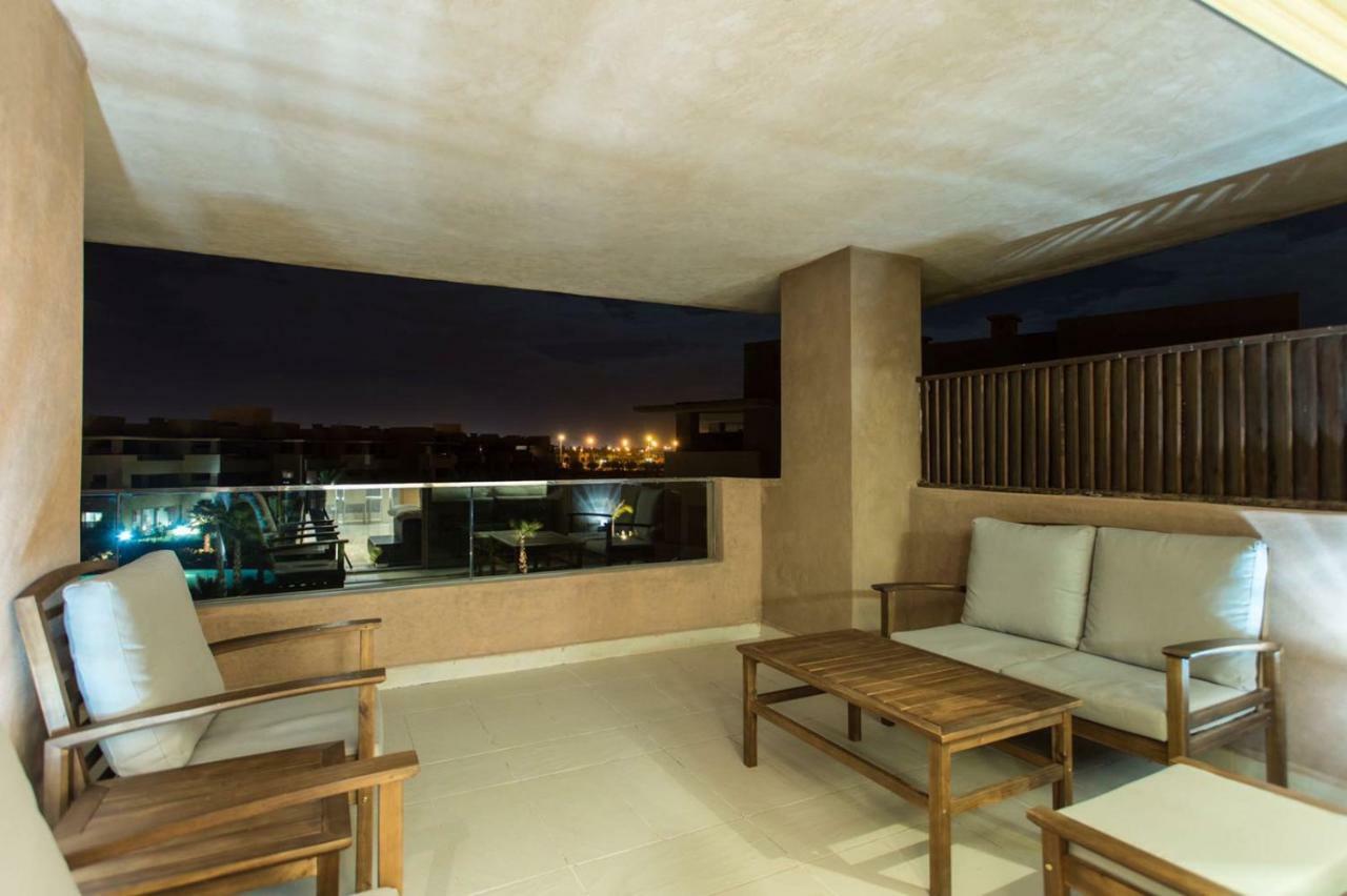 Prestigia 16 Apartment *