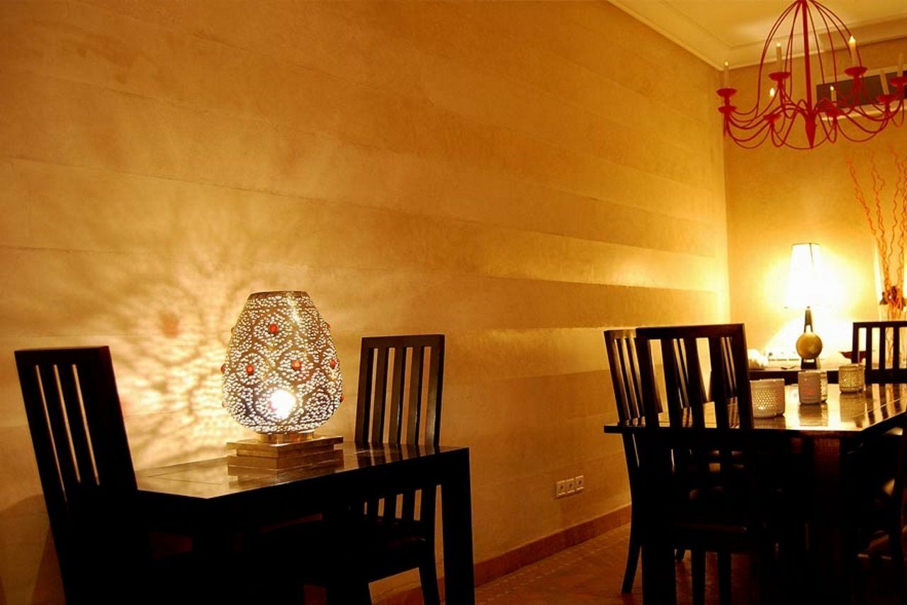 Akka Guest house