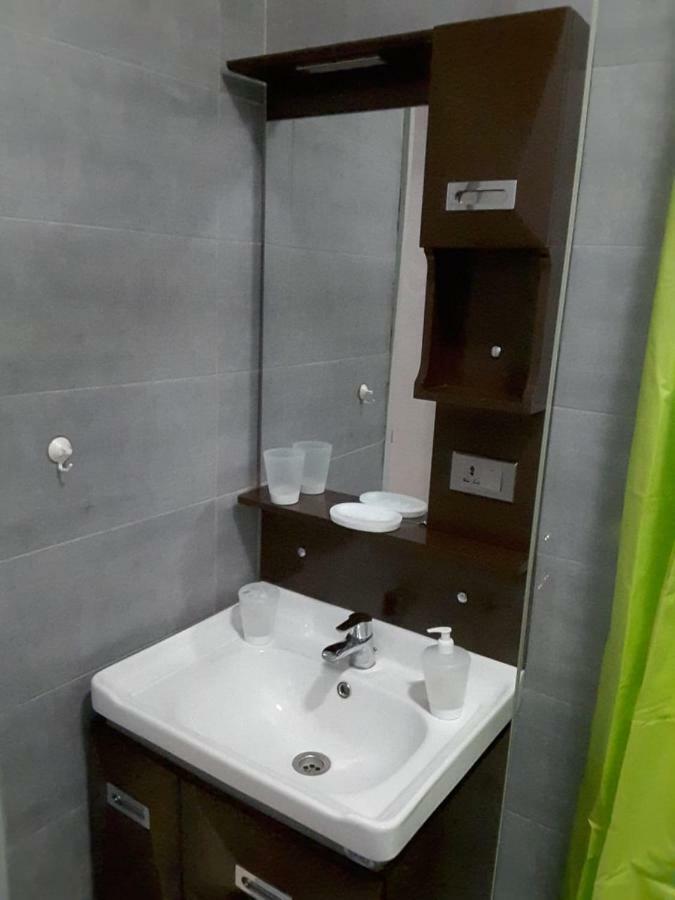 Amina Apartment