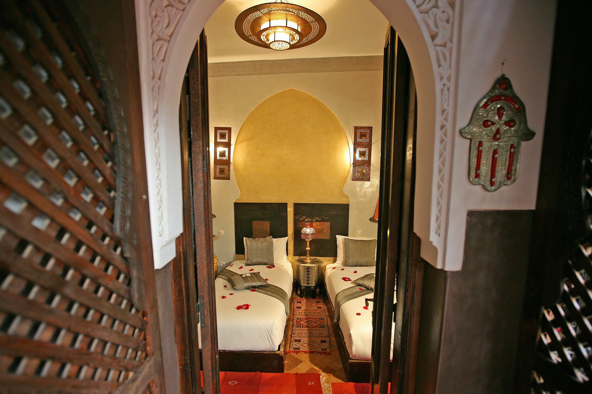 Riad La Porte Rouge By La Siredrah Riad
