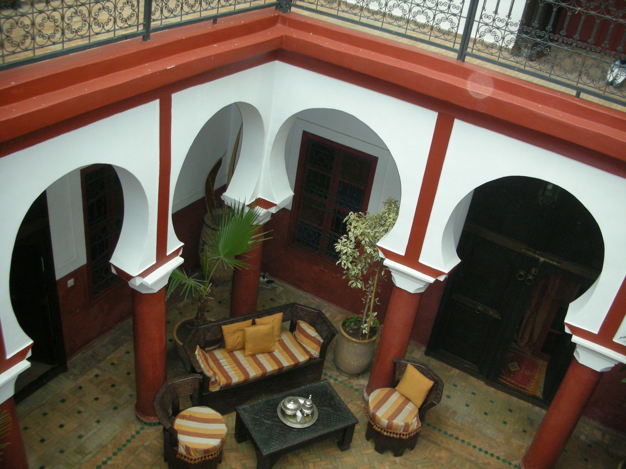 Osefina Riad