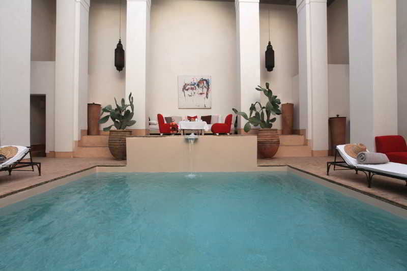 & Al Jazira Riad
