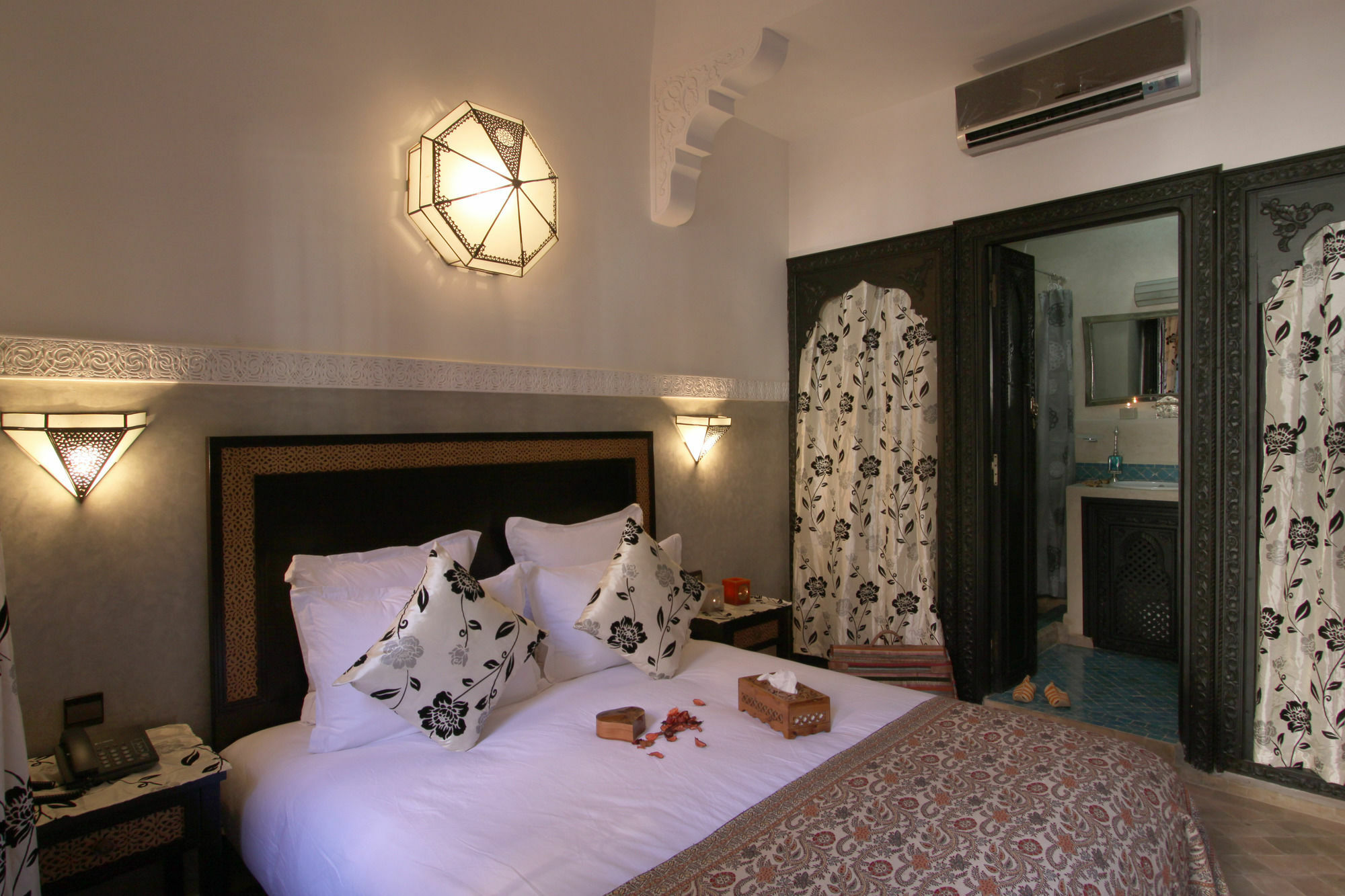 Riad Nesma Suites & Spa Riad 3*