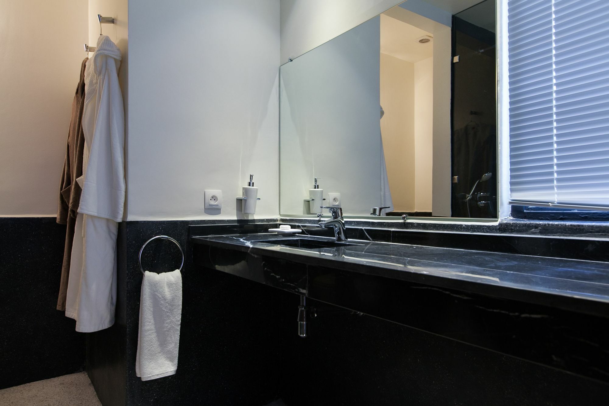 Gasthuis Zebrakaro 4*
