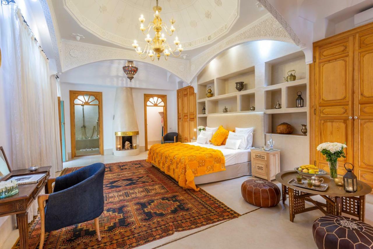 Azahar Riad 3*