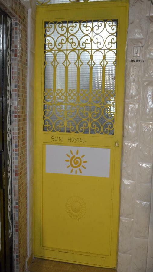 Sun Hostel *
