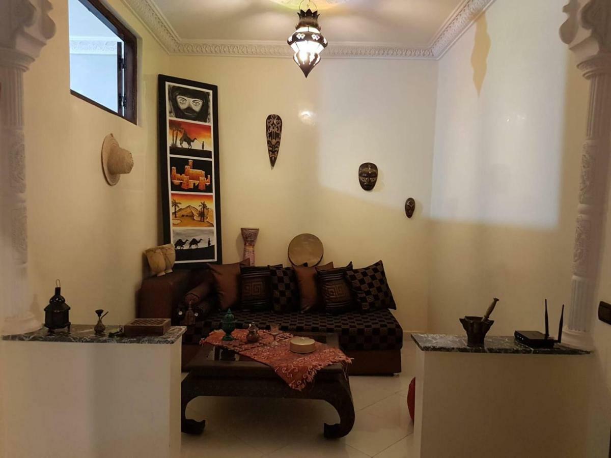 Zwina Appart: A Small, Cozy Family Nest * Marrakesh