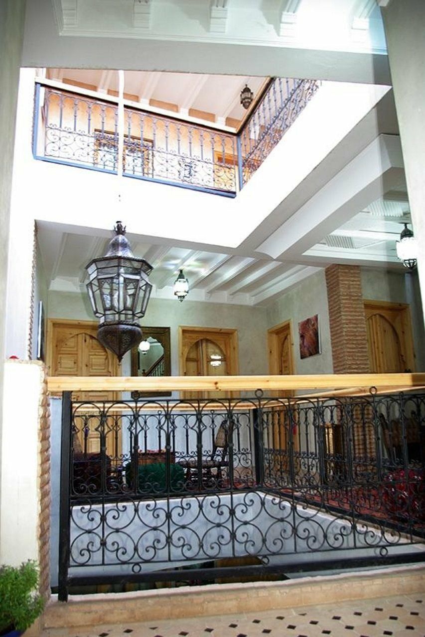 Mellouki Hotel