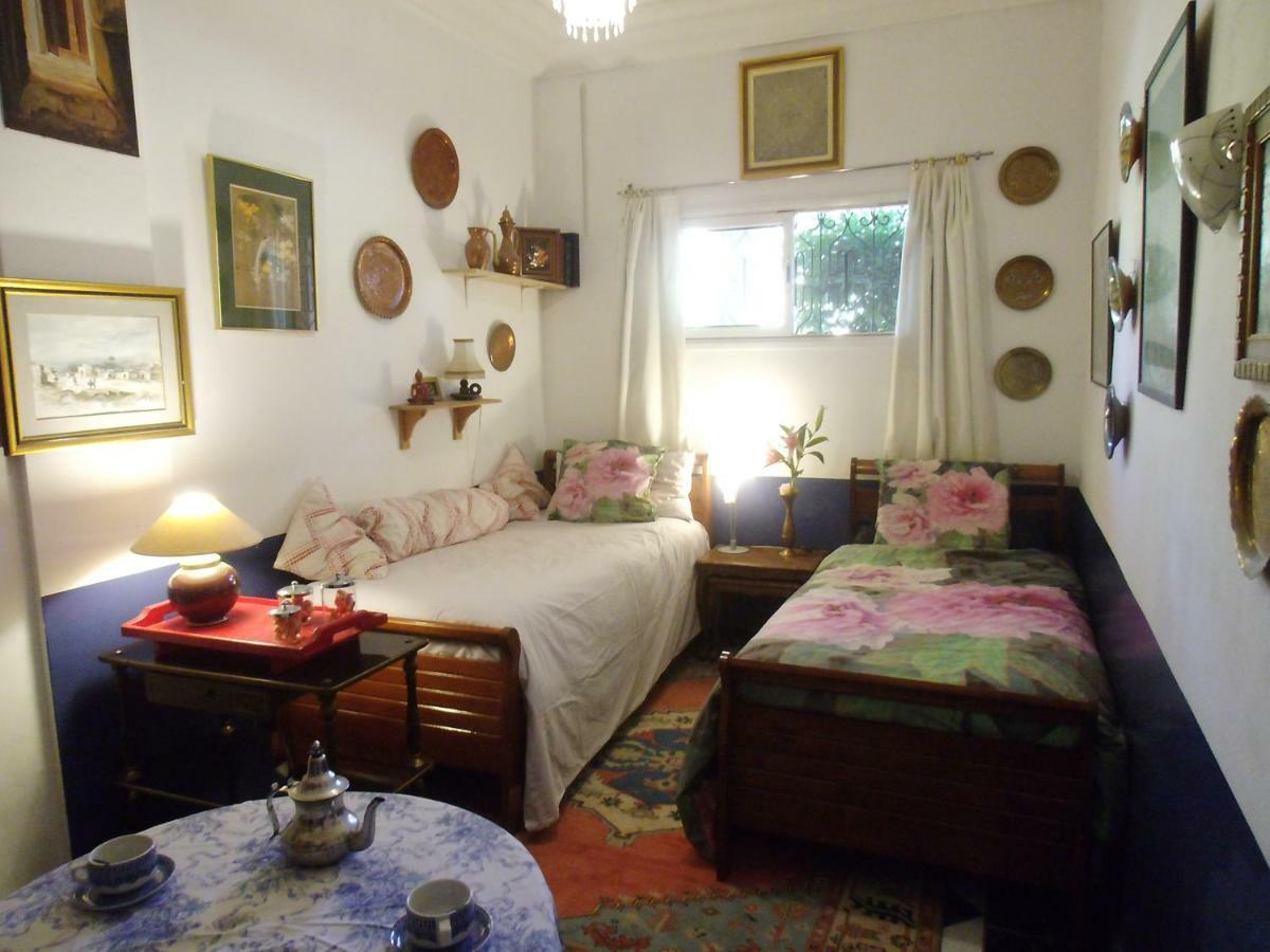 Séjour chez l'habitant My 1room, 2 Beds, 3 Pools With Wifi And Breakfast Is Happy *