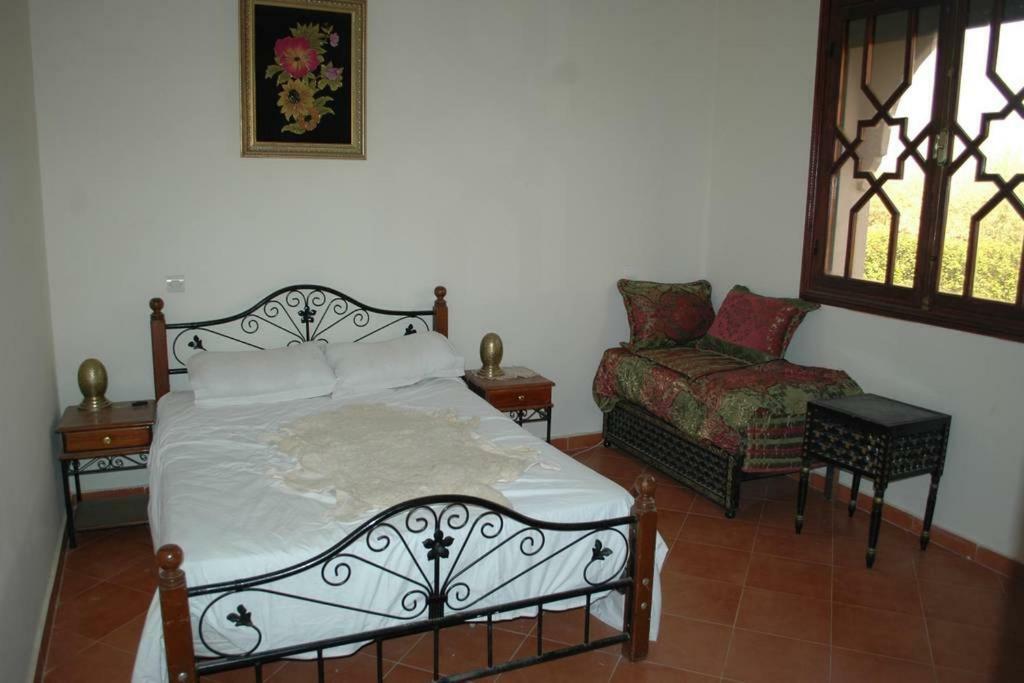 Guest house L'ermitage Rouge