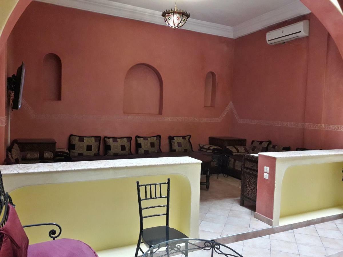 Qaria Family Wifi And Terrace Riad