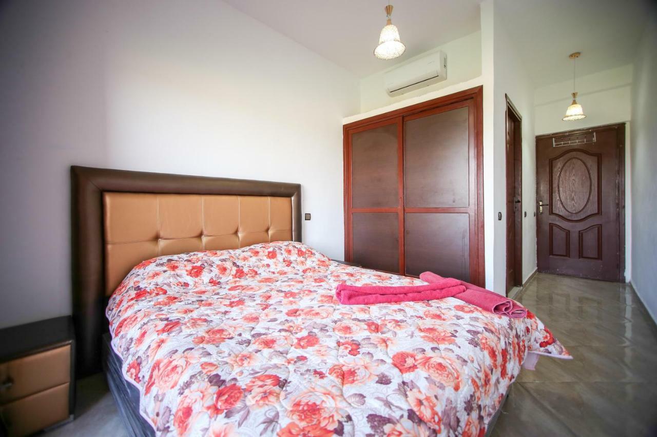 Grand Appartement, Familiale Avec Grande Piscine Et Jardin Bio Apartment *