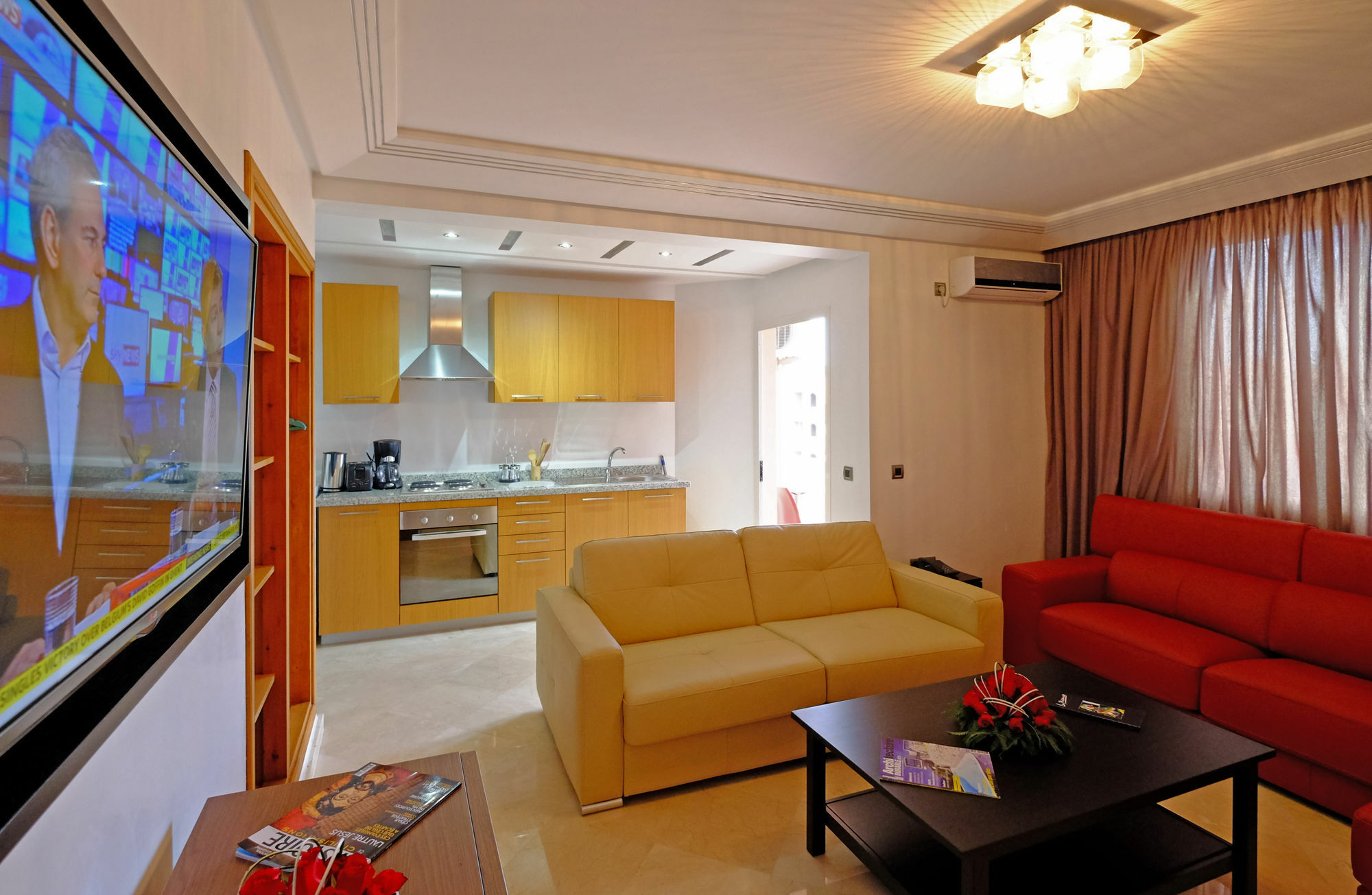 Mouna Aparthotel