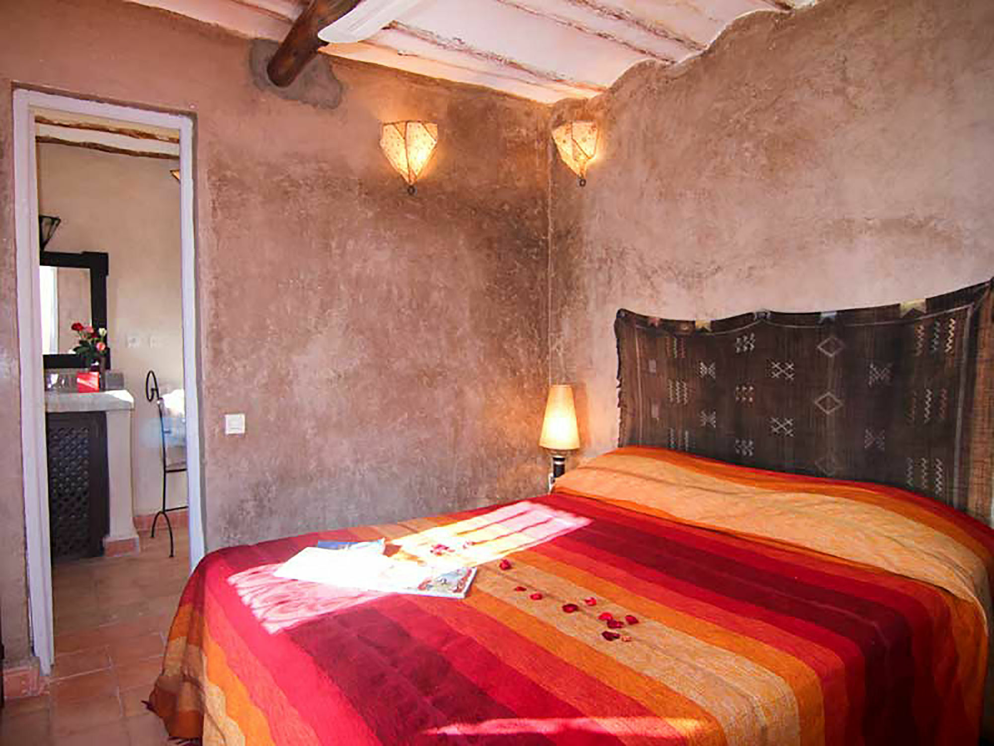 Riad Les Jardins De Mouassine 3*