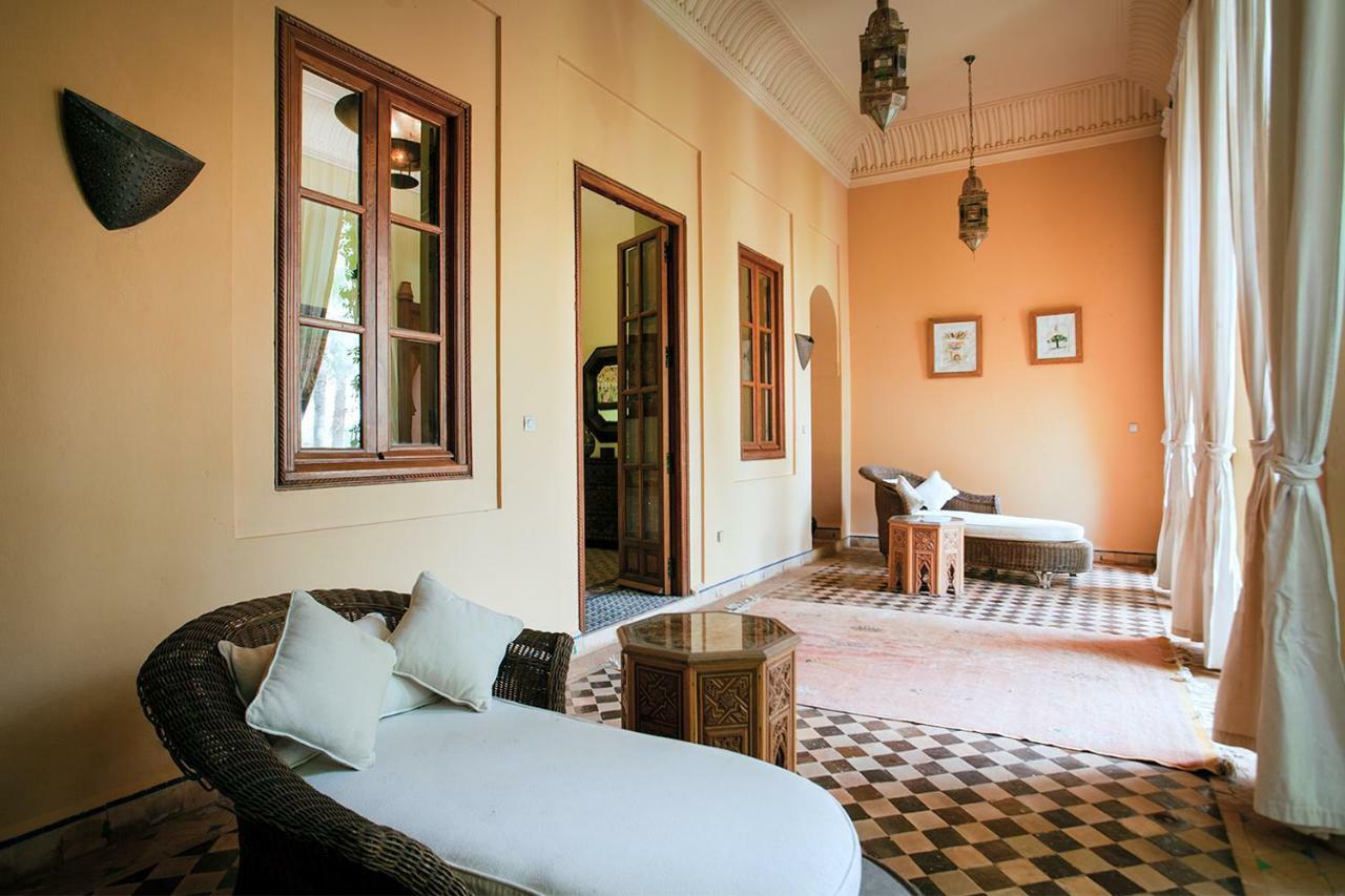 Vakantiehuis Avirona *