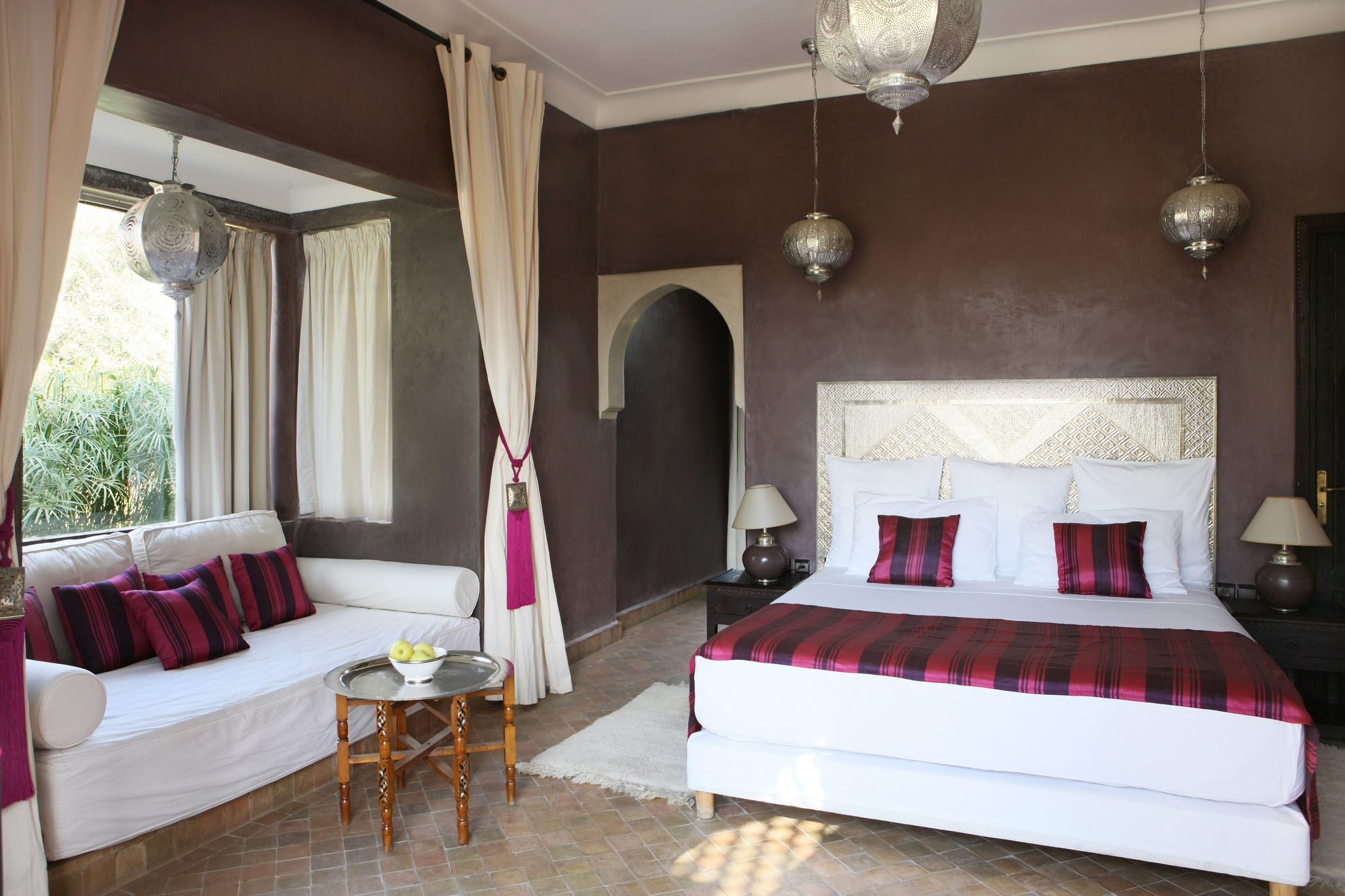 Jawad Riad 4*