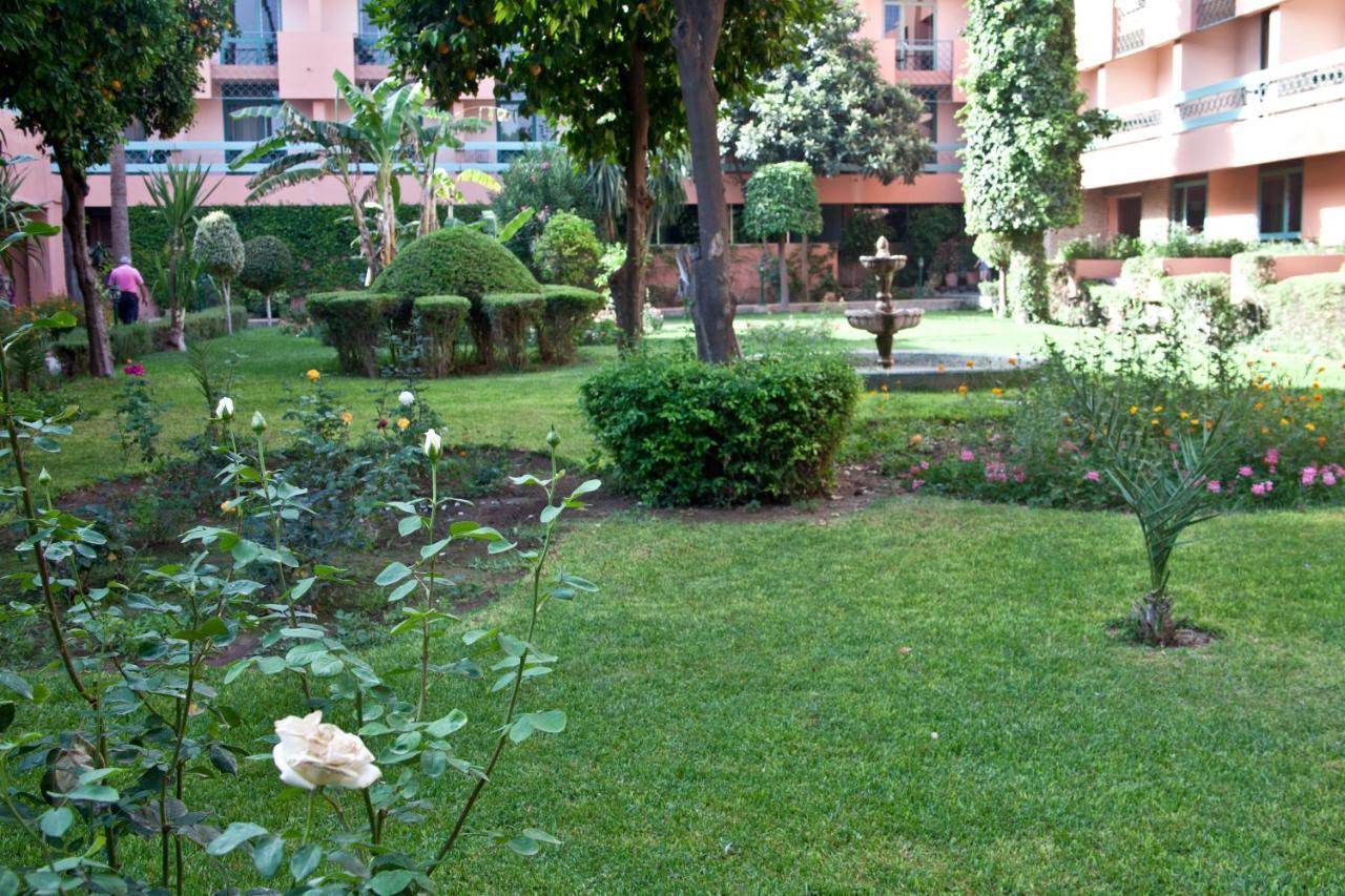 Chems Hotel 4*