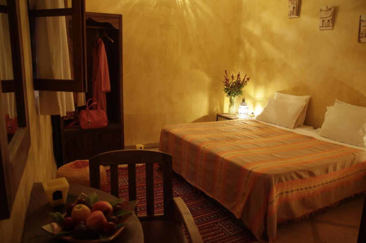 Azenzer Riad