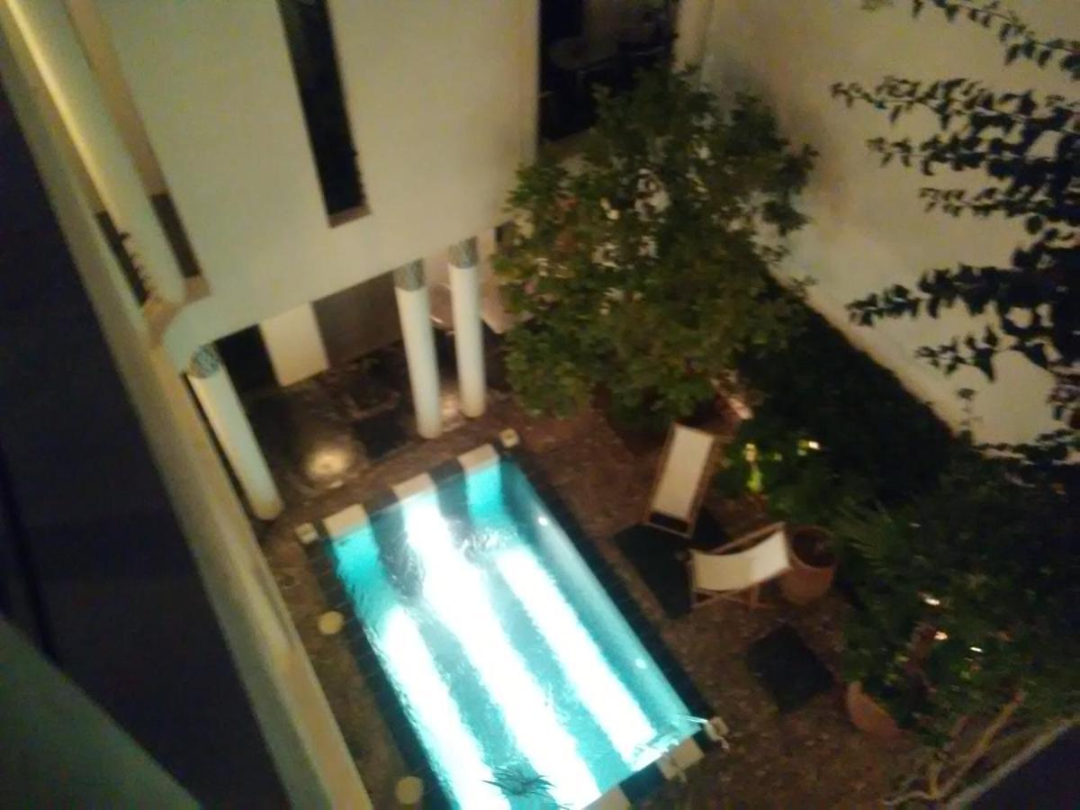 Tchina 3*