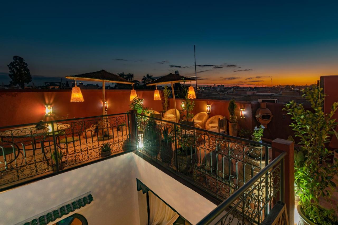 Dar El Arsa Rooftop & Jacuzzi Bed & Breakfast