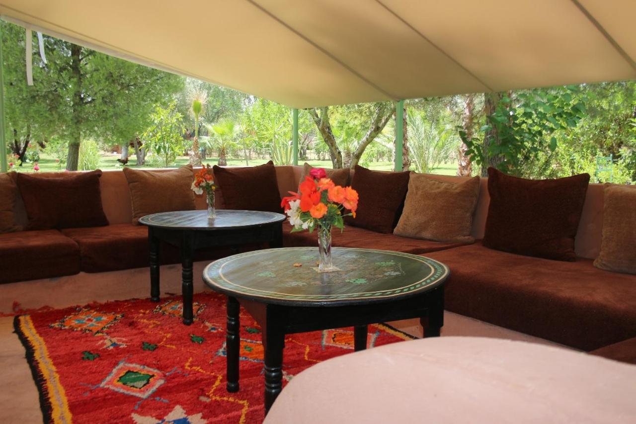Les Deux Citronniers Guest house 3*