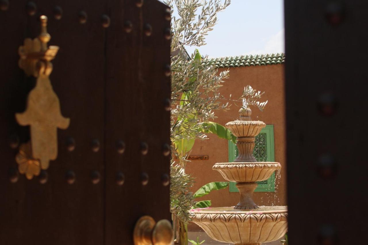 Les Deux Citronniers Guest house 3*