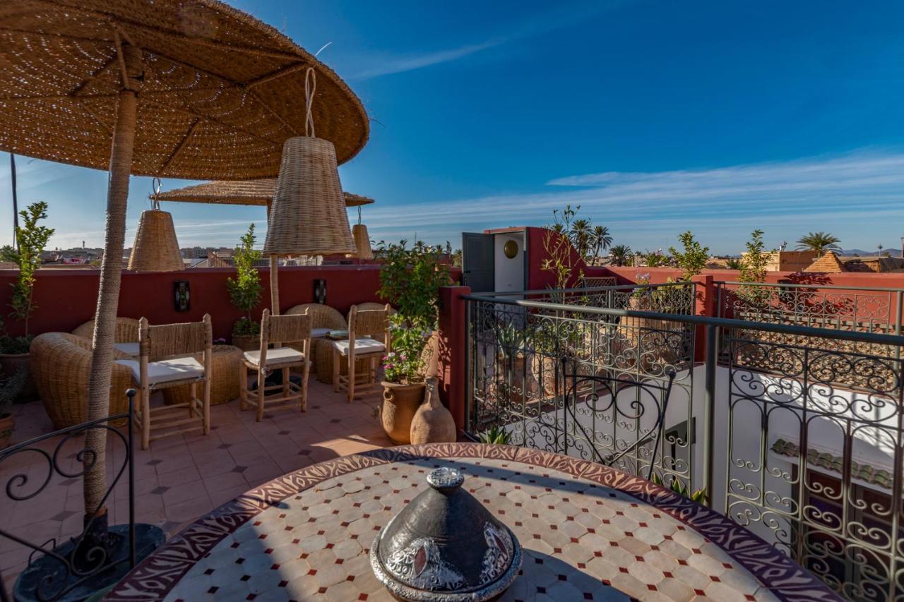 Dar El Arsa Rooftop & Jacuzzi 2*