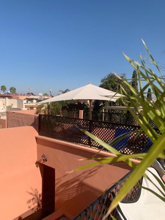 Abaka & Boutique 4*