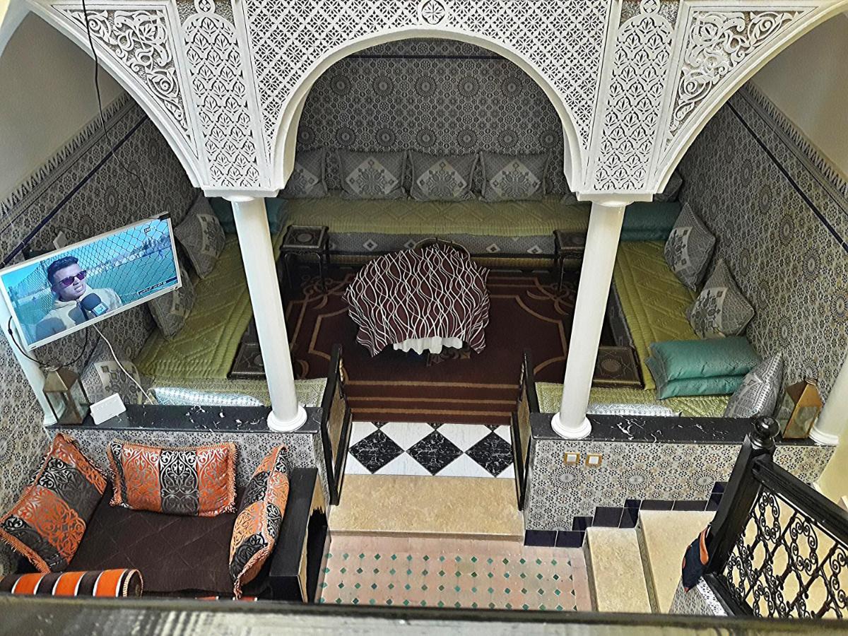 Qaria Family Wifi And Terrace Riad