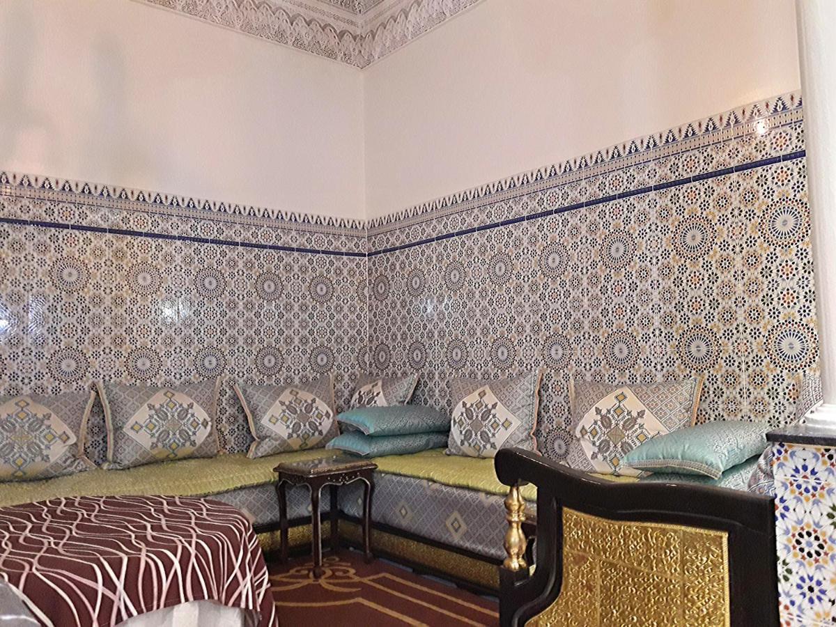 Qaria Family Wifi And Terrace Riad